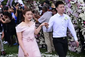 陈梦绯闻男友深夜情绪失控，怒骂网友：垃圾，好好吃泡面打工吧图片