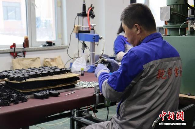 哈尔滨冰雪经济入冬升温：文旅热度催化多元业态