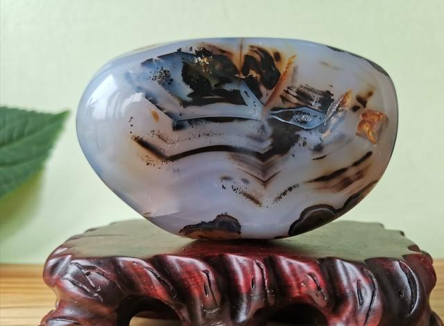 告诉你什么是真正的优化玛瑙 它对人体有害吗