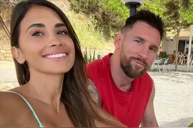 人生赢家!梅西50万包豪华游艇和小法一家度假,安妞比基尼身材火辣图片