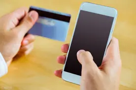 定期存款到期后，为什么银行总打电话叫客户转存？图片