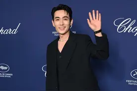 朱一龙：阳光打扮第76届戛纳电影节萧邦晚宴，网友：真的太帅了图片