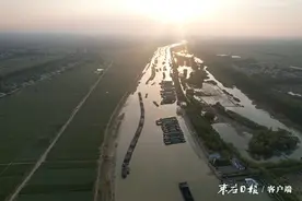 京杭运河枣庄段大升级2000吨级船舶可常年通航图片