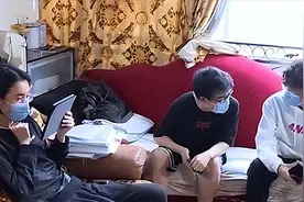 轰动一时的湖南4胞胎：富豪父亲去世留47套房，回国索要却仅分7套图片