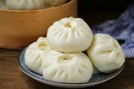 蒸包子，记住要冷水上锅蒸！教你和面、发面、调馅方法，个个好吃图片