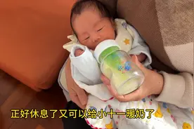 当爸爸的第二十一天：新生儿AD和D3怎么吃？吃了拉肚子怎么办图片