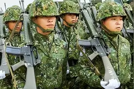 可笑！台当局拟在大陆征兵，称只要满足条件可接受大陆人入伍服役图片