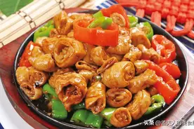 你吃过猪的这四块肉吗？价格昂贵根本买不到，在屠宰场就被收走了图片