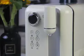 小孩才做选择题，冰水热水我都要喝，grossag即热速冷饮水机体验图片