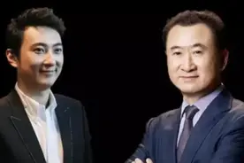 王思聪：专坑自家老爹王健林，俗称娱乐圈纪检委，情场碰壁变舔狗图片