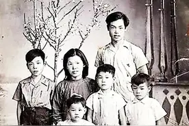 梁晓声：靠着两个好女人，从黑土地、从筒子楼里走出来的平民作家图片