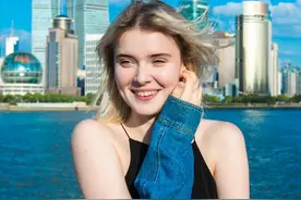 欧洲富婆来中国旅游，回国一周后哭诉：瑞士跟中国差距一目了然图片