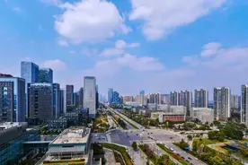 华侨城锦江左岸，为成都再造一座城图片