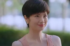 《假日暖洋洋2》比刘涛还美，唱跳歌手央视主持，她是苑冉图片