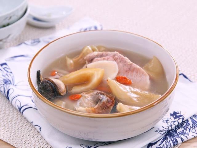 螺头猪展花胶汤 2026年花胶螺头肉煲汤的做法大全 螺头猪展花胶汤 2026年花胶螺头肉煲汤的做法大全