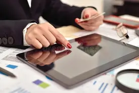 银行卡被冻结可以重新办理一张吗？图片