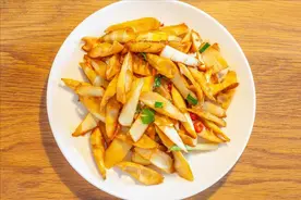 保存春笋，切忌直接放冰箱，教你一招，锁住鲜味，放半年依旧脆爽图片