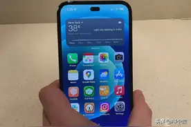 iPhone 14将采用药丸形打孔屏，你觉得好看吗？图片