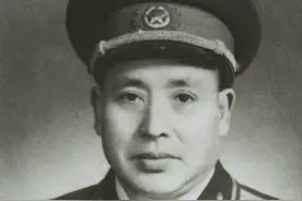 开国中将，毛泽东眼中勇猛的耒阳蛮子，率66军入朝彭德怀赞誉越战越强图片