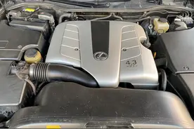 试驾16年车龄的雷克萨斯LS430，全车按钮，一个没坏图片