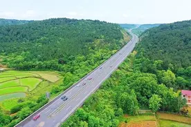 江西交通运输“半年报”出炉 高速公路八车道里程进入全国前列图片