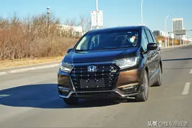 新车｜比赛那、GL8更懂生活 试驾本田新款艾力绅e:HEV图片