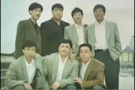 都说小贤之后再无江湖，江湖不是打打杀杀，江湖是人情世故图片