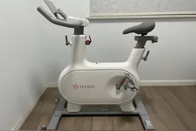 室内运动减肥利器，野小兽小白驹动感单车测评图片