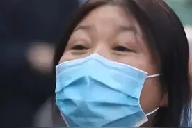 2020年，北京老人安电梯，一楼住户坚决反对，真实邻里关系曝光图片