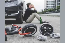 为什么说人发生了意外 鞋子掉了 基本就没戏了？图片