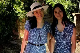 前央视主持人姜丰首次正面坦然回应敏感问题，网友称赞她有情有义图片