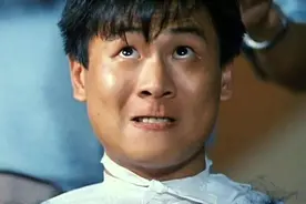 他演什么像什么，戏红人不红，与妻子恩爱30多年，身家逾亿还爱国图片