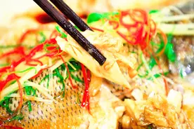 高考将近,建议家长:多给孩子吃这5种"补脑菜"，强过天天吃保健品图片