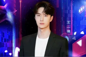 最忙“打工人”王一博出席河南五四晚会，娱乐圈劳模实锤图片