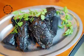 盘点女朋友做过的黑暗料理，每个都很精彩，男友：哭着也要吃完图片