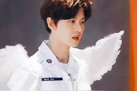 #任嘉伦#嗨放派任boss自己的人生经历是一笔宝贵财富图片