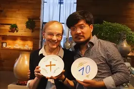 14年前，北京小伙不顾世俗娶了一个德国美女教授，如今怎么样了？图片