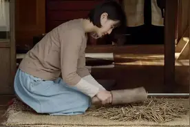婚姻潜规则：男人的心里，根本不需要“贤惠”的女人图片