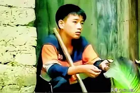 "寒门贵子"韦仁龙：自幼父母双亡，靠捡垃圾为生，707分考入北大图片