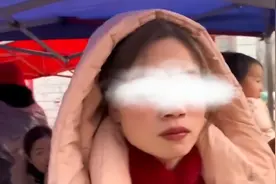 河南：结婚吃席，娘家人没有位置，婆家人却不管，新娘一旁抹眼泪图片