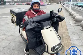 90后女骑手的奔跑人生图片