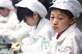 为啥这两年进厂的人越来越少？工厂能拿七八千的工资吗？别做梦了图片