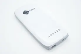 4G WiFi随身带，外出随时随地开黑，无线猫灵随身WiFi充电宝拆解图片