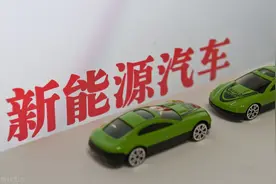 中考成绩200分左右，怎么选专业？避开这些未来不好就业的专业图片