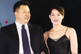 蝶泳皇后刘子歌：与大23岁教练结为夫妻，今在澳大利亚定居备二胎图片