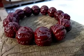 盘包浆后，文玩圈颜值前10的手串！你盘出了几种？图片