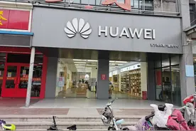 荣耀x10千万要慎重换电池啊图片