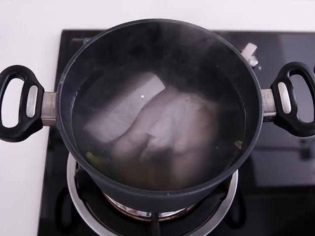 螺头猪展花胶汤 2026年花胶螺头肉煲汤的做法大全 螺头猪展花胶汤 2026年花胶螺头肉煲汤的做法大全