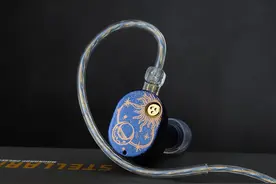 命名和听感高度融合？聊聊水月雨的平板塞“群星”图片