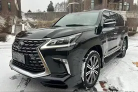 东北小伙花178万买辆最新款雷克萨斯570，并坦言从不考虑揽胜图片